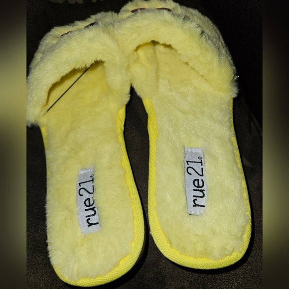 Rue21 yellow fuzzy slippers with butterflies. Size - Picture 2 of 5